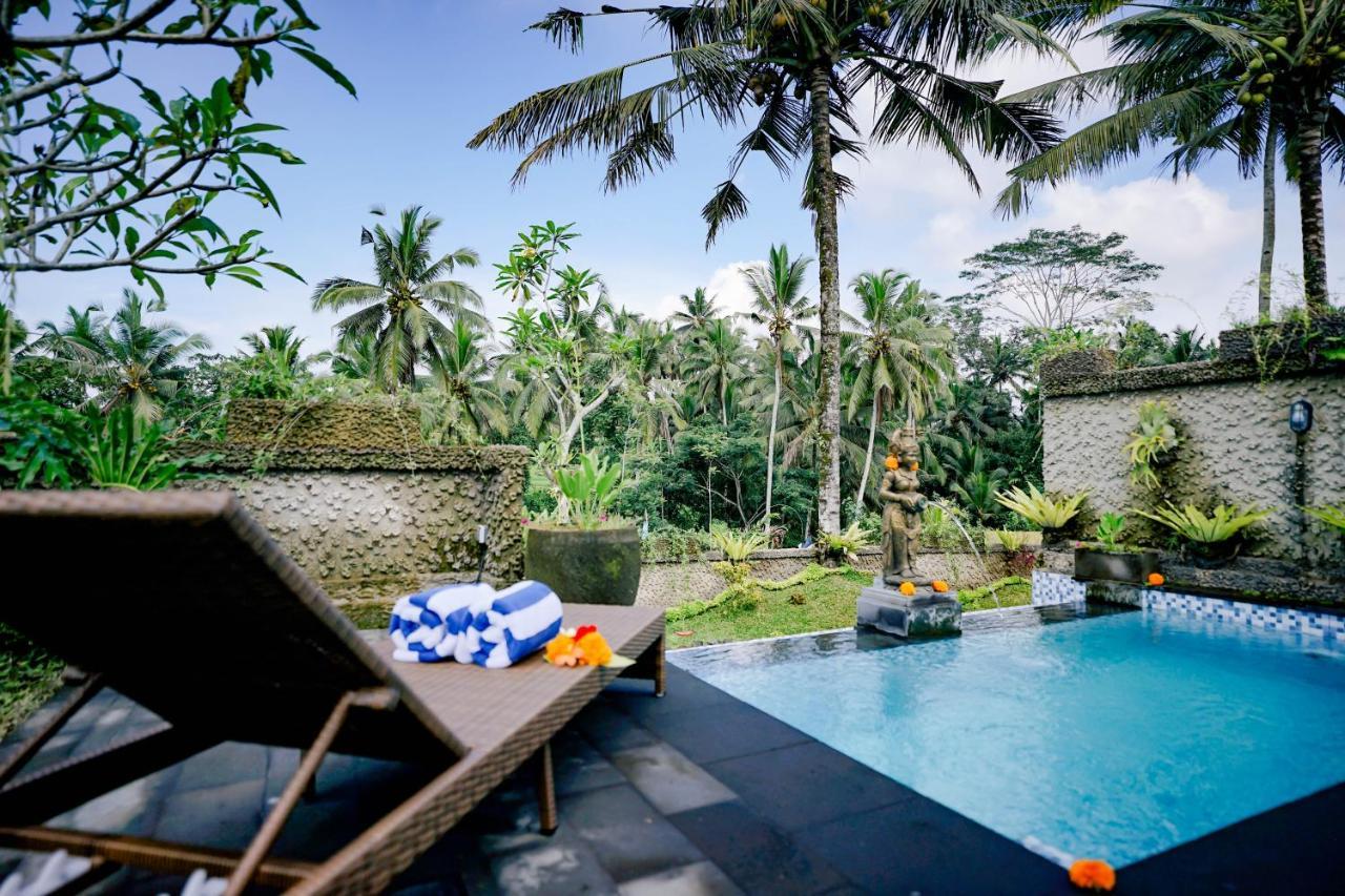 הוילה Tampaksiring Alvia Joglo House & Private Pool מראה חיצוני תמונה